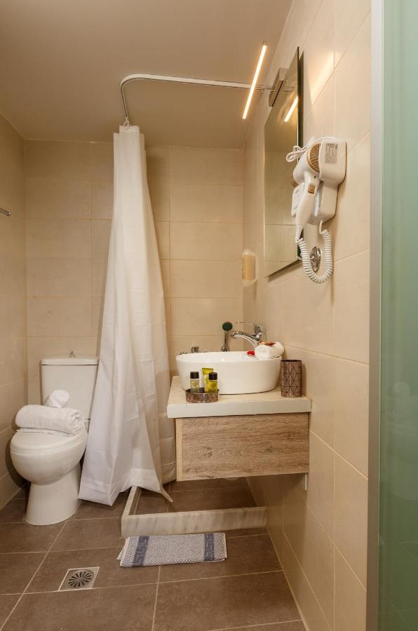 Asterion Luxury Studios Airport Heraklion Exteriör bild